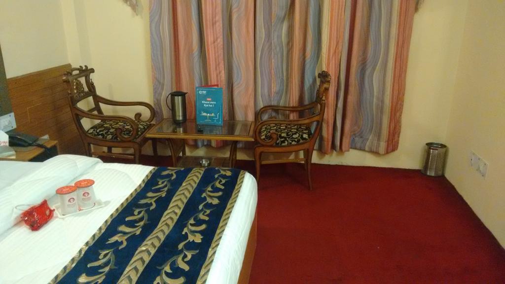 Chichoga Holiday Inn Manāli Habitación foto
